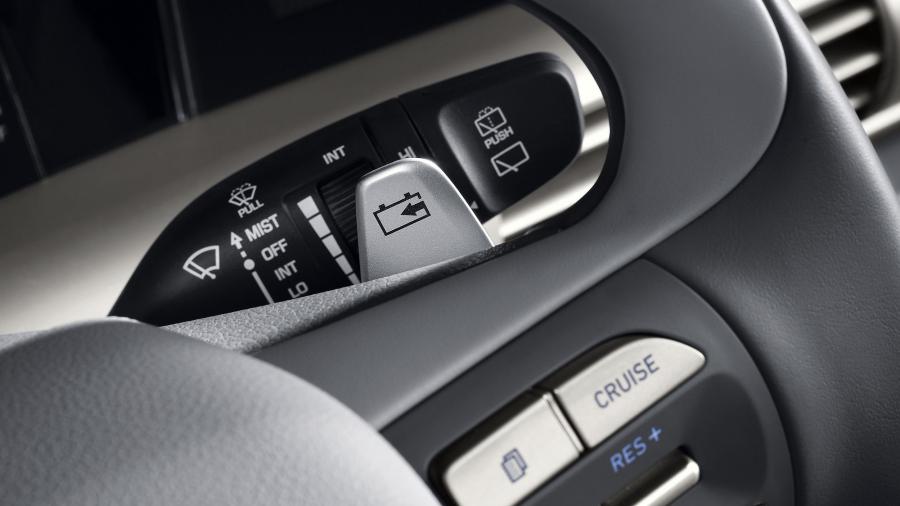 Детали интерьера Hyundai NEXO 2018 года  (NA) (фото 61 из 83)